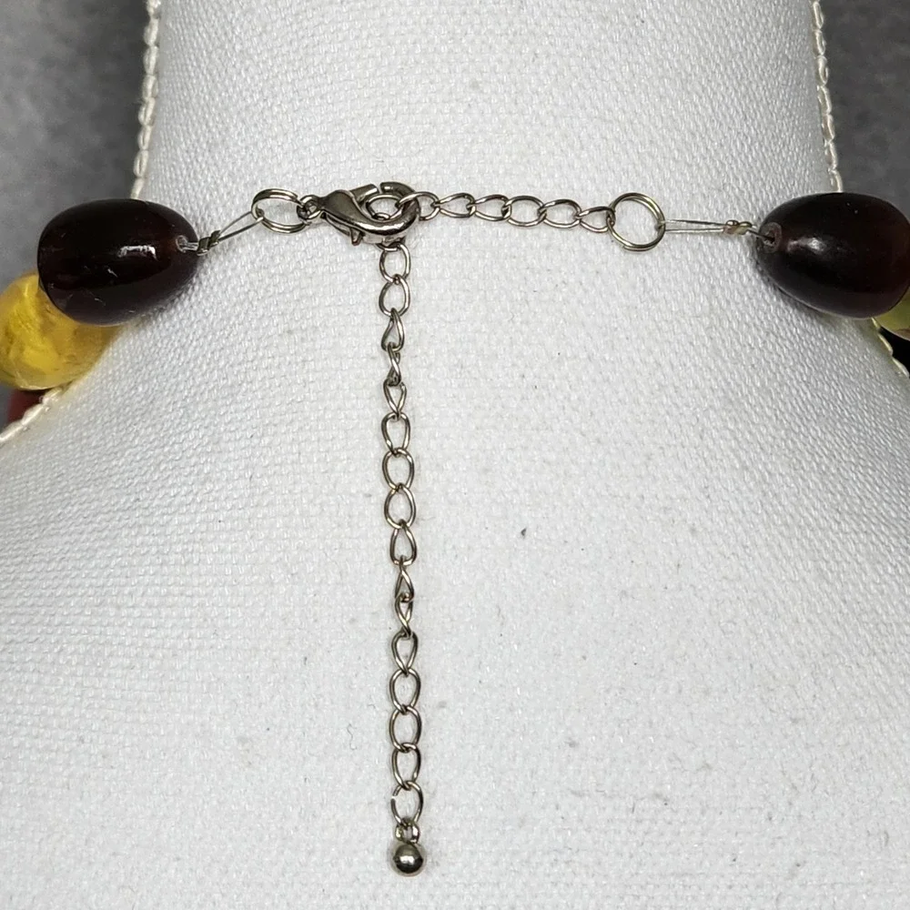 Chunky Lightweight Collar Necklace 17